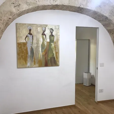 Suite Vecchia Dante Bari Exterior foto