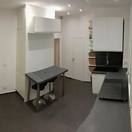 Suite Vecchia Dante Bari Exterior foto